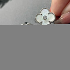 CLOVER WHITE RING GOLD DIAMOND