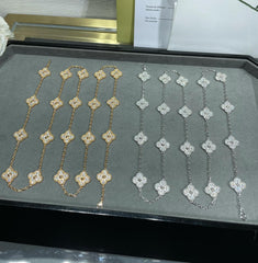 CLOVER 20 MOTIF DIAMOND NECKLACE