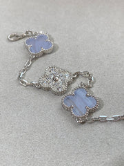 CLOVER 5 MOTIF SILVER CHALCEDONY DIAMOND BRACELET