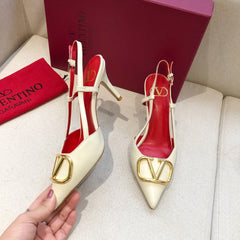 VLOGO SIGNATURE WHITE CALFSKIN HIGH SLINGBACK PUMP 7 CM WITH GOLD LOGO