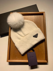 BEANIE HAT IN WHITE WOOL AND RABBIT FUR 361435