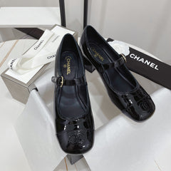 CC MARY JANE BLOCK HEEL GLOSSY BLACK SHEEPSKIN