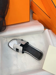 0ran Sandal Silver Leather