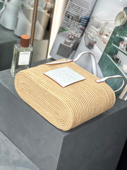 SMALL SQUARE 28 BASKET BAG IN RAFFIA AND WHITE CALFSKIN