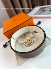 BOUCLE BELT BUCKLE & REVERSIBLE KHAKI BROWN AND WHITE LEATHER STRAP 38MM GOLD HARDWARE