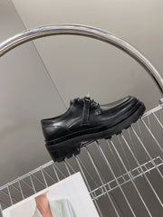 HM 25S LOAFER IN BLACK LAMBSKIN WITH SILVER HARDWARE