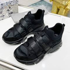 D-WANDER SNEAKERS IN BLACK TECHNICAL FABRIC AND SUEDE