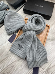 SET SCARF AND HAT IN PALE GRAY WOOL AND RABBIT FUR 388992
