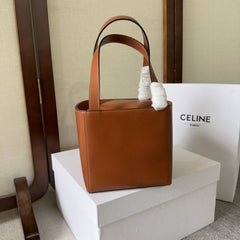 CUIRTRIOMPHE 15 BROWN IN STOCK JAPAN HANDBAG CALFSKIN