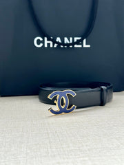 CC 30MM BELT IN BLACK SMOOTH CALFSKIN WITH NAVY BLUE METAL LOGO