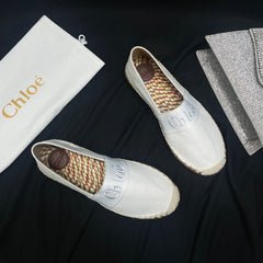 WOVEN LOAFER IN WHITE DENIM AND COLORFUL RAFFIA