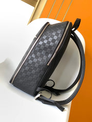 LV 25S MICHAEL BACKPACK 42 IN EMBOSSED DAMIER INFINI BLACK CALFSKIN