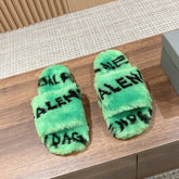 LAMB WOOL SLIPPER GREEN AND BLACK