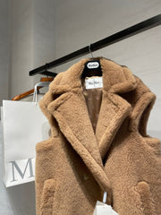 MAX MARA 25S SLEEVELESS TEDDY VEST 89550