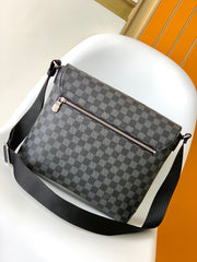 LV 25S SMALL DISTRICT CROSSBODY BAG 31 IN BLACK DAMIER GRAPHITE CANVAS AND CALFSKIN