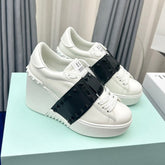 FLATFORM ROCKSTUD UNTITLED SNEAKER IN WHITE MIX BLACK CALFSKIN