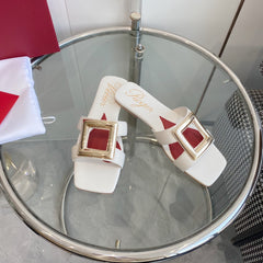 VIV' BY THE SEA LOVE METAL MULES IN WHITE CALFSKIN GOLD BUCKLE