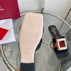 VIV' BY THE SEA LOVE METAL MULES IN BLACK CALFSKIN GOLD BUCKLE