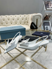 MEDIUM HEEL SLINGBACK ATTACHED CREATIVE FLOWERS IN WHITE PATENT CALFSKIN