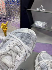 3XL SNEAKER IN SILVER MIX WHITE MESH AND POLYURETHANE