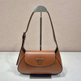 FLAP BAG 25 IN CINNAMON BROWN SMOOTH CALFSKIN TRIANGLE LOGO