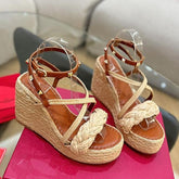 GARAVANI ROCKSTUD WEDGE SANDALS IN BRONZE BROWN CALFSKIN AND BEIGE RAFFIA
