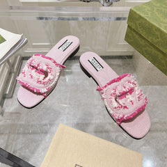 GG Interlocking double G hollow slippers Neon pink