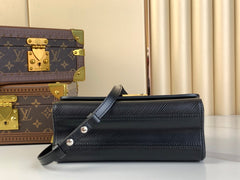 TWIST MM 23 IN BLACK EPI LEATHER GOLD AND SILVER HARDWARE