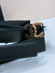 CC BELT 30MM IN BLACK SMOOTH CALFSKIN GOLD MIX BLACK METAL LOGO