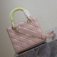 MEDIUM LADY BAG 20 IN BABY PINK QUILTED MACROCANNAGE CALFSKIN SWAMP YELLOW STRAP