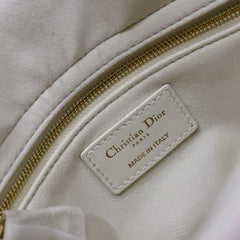 LADY BAG 20 IN WHITE QUILTED MACROCANNAGE CALFSKIN BLACK STRAP