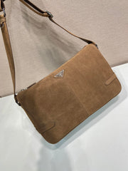 HOBO BAG 35 IN GINGERBREAD SUEDE SILVER LOGO