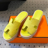 EZE SANDAL 85 MM IN NEON YELLOW CALFSKIN