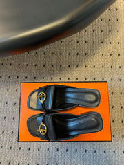 ILOT 55 MM SANDAL IN BLACK CALFSKIN