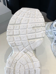 3XL EXTREME LACE SNEAKER WHITE AND SILVER