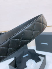 DOUBLE C BELT 38MM IN BLACK QUILTED LAMBSKIN GOLD OVAL BUCKLE CENTERED BLACK LOGO