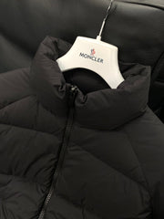 MONCLER 25S DOWN HOODED JACKET 262
