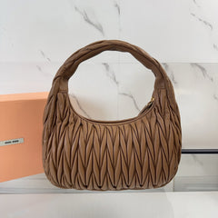 WANDER MATELASSE 29 BAG IN BROWN LAMBSKIN