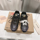 NBxMIU SNEAKER 530 IN BLACK CALFSKIN