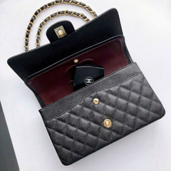 FLAP BAG 25 IN BLACK CAVIAR LEATHER GOLD HARDWARE