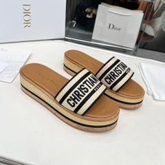 CD PLATFORM SLIDES IN BEIGE MIX BROWN CANVAS