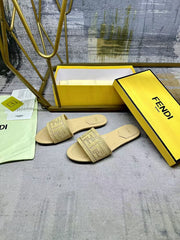 FF SLIDE SANDALS IN BEIGE WOVEN RAFFIA