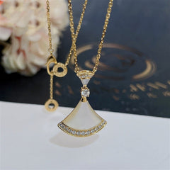 DREAM NECKLACE MOP GOLD DIAMOND