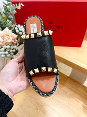 LACE-UP WEDGE SANDALS IN BLACK CALFSKIN WITH STUDS