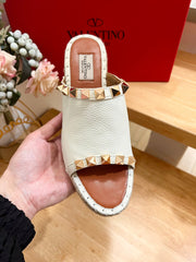 LACE-UP WEDGE SANDALS IN WHITE CALFSKIN WITH STUDS
