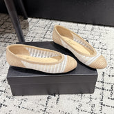 BALLET FLAT 25S IN OFF WHITE AND BEIGE RAFFIA