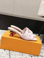 LV CHERRY HIGH HEELS 25S 55 MM IN LIGHT PINK CALFSKIN STYLE 1