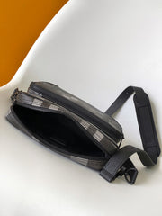 LV 25S NIL MESSENGER BAG 25 IN DAMOFLAGE BLACK CALFSKIN