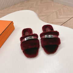 HM 25S ORAN SANDAL IN DARK RED SHEARLING WITH SILVER HARDWARE