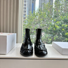 YSL 25S ANKLE FLAT BOOTS IN BLACK EMBOSSED LAMBSKIN WITH SIDE ZIPPER